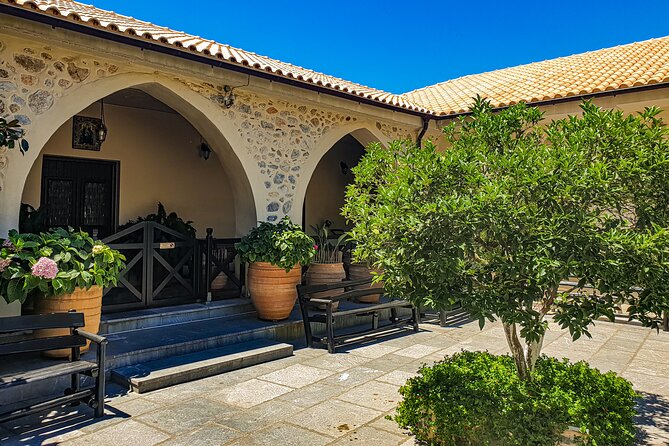 Private Tour of Crete with Knossos Palace and Lassithi Plateau - Price and logistics: is $659.83 per group worth it?