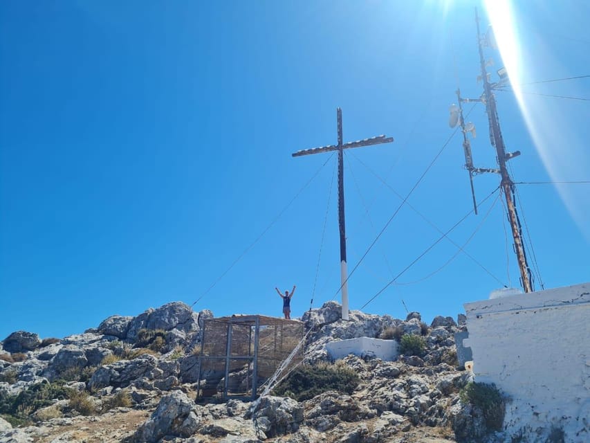 Safari: Juhtas mount,raki and wine distillery,explore crete - Stironas lunch, wine tasting, and a shopping stop