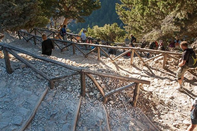 SAMARIA Gorge Walk: full day from area Heraklion CRETE - The early-coach reality: getting from Heraklion area to Samaria on time