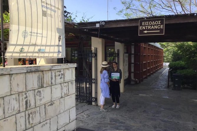 Visit Knossos & Heraklion city (Walking and Tasting Tour) - Should you book this Knossos and Heraklion walking and tasting tour?